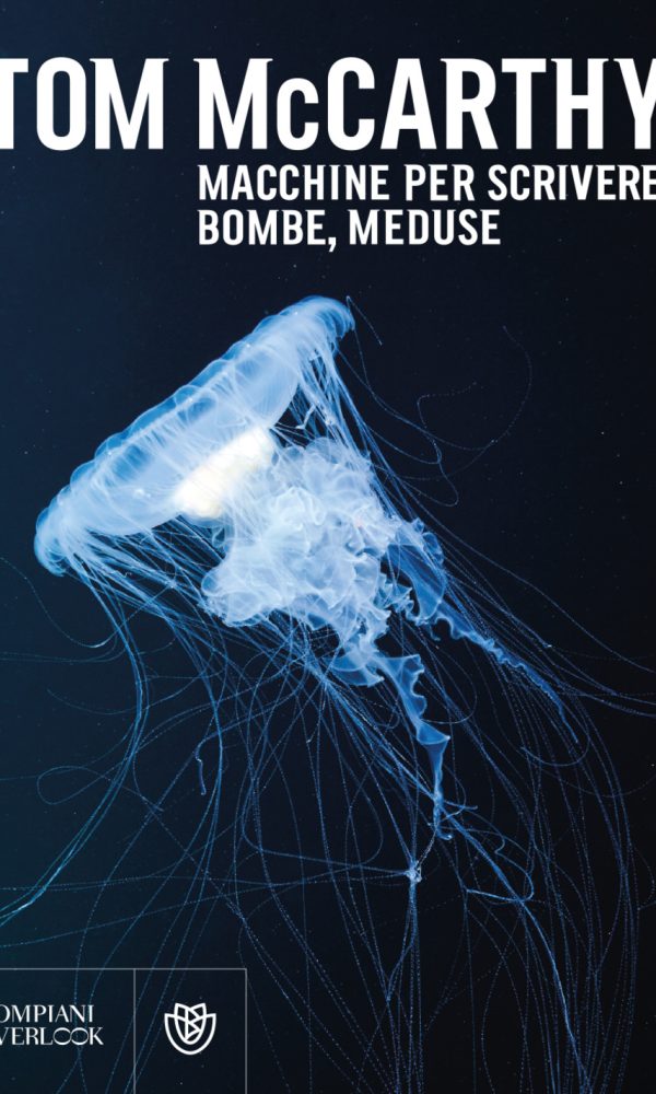 Macchine da scrivere, bombe, meduse